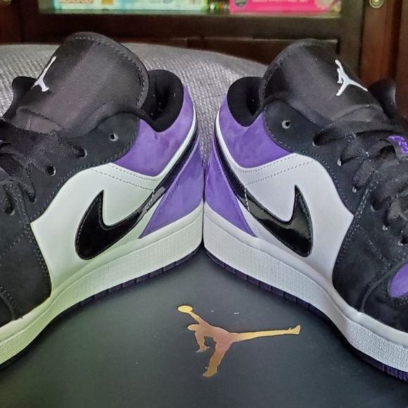 JORDAN 1 LOW SE "COURT PURPLE" SIZE 12 M553558-125 - Picture 3 of 6